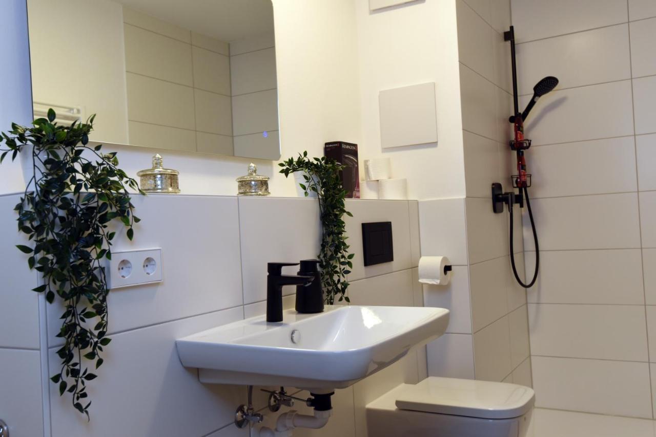 Inhomevision Neubau, Design, Balkon, Barrierefrei, Wlan Markgröningen Kültér fotó